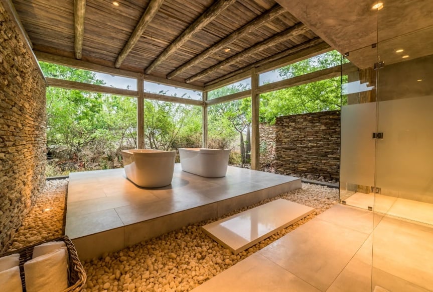 Stay 4 Nights and Get 1 Free at Kapama Karula